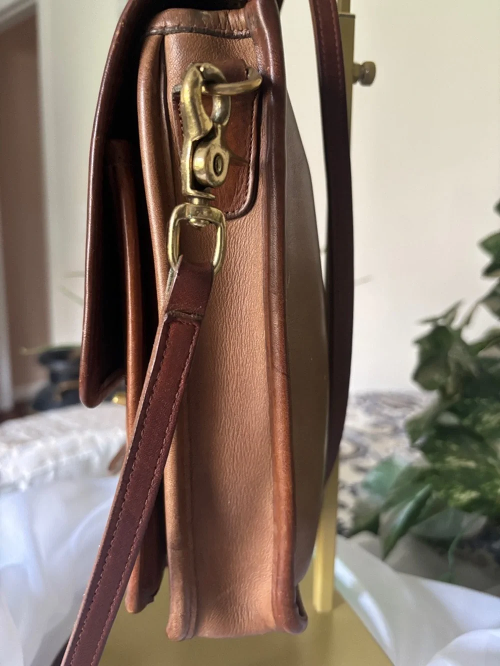 Vintage Coach Station Bag 6502 
Made in New York City - Picture 6 of 17